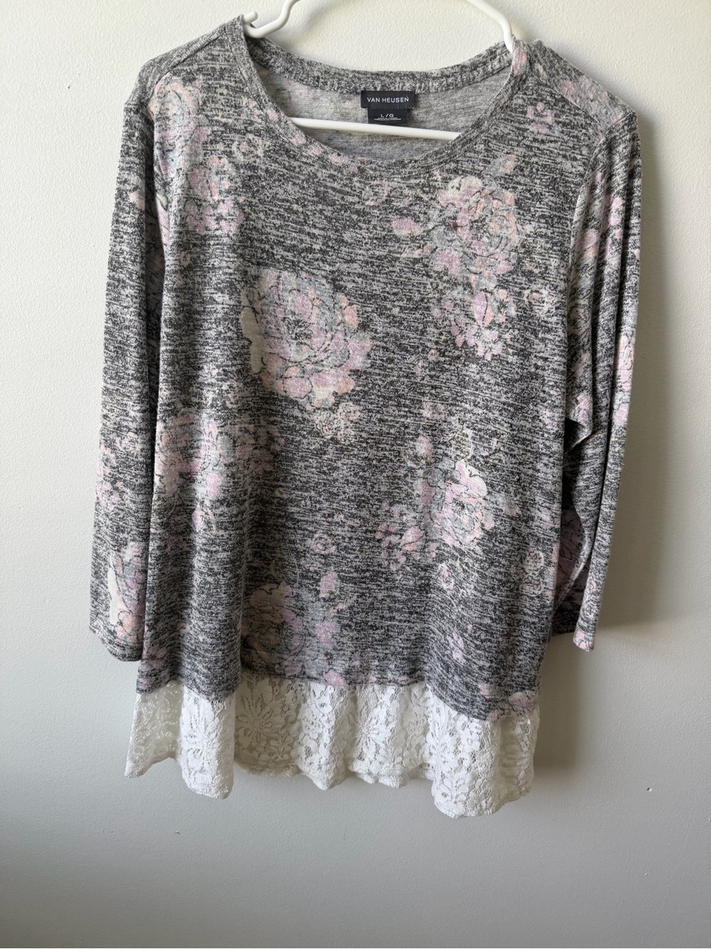 Van Heusen Gray Floral Lace-Hem Women's Top - Pink Flowers Size L